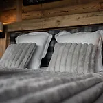 Chalé Splendide 6 Pièces, Jacuzzi Et Sauna, Proche Pistes à Montalbert - Fr-1-755-24 *