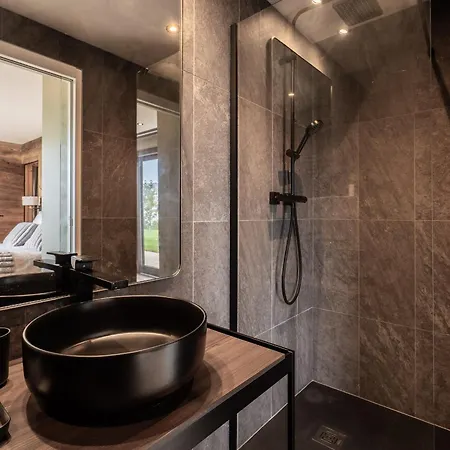 Splendide 6 Pièces, Jacuzzi Et Sauna, Proche Pistes à Montalbert - Fr-1-755-24 La Plagne