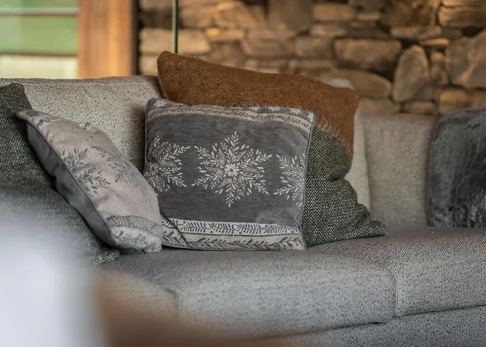 Splendide 6 Pieces, Jacuzzi Et Sauna, Proche Pistes A Montalbert - Fr-1-755-24 Chalet *